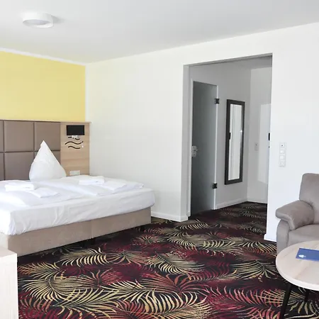 Отель Avalon Bellevue Фемарн