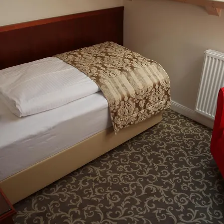 Avalon Bellevue Отель Фемарн