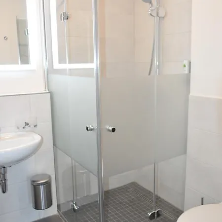 Отель Avalon Bellevue