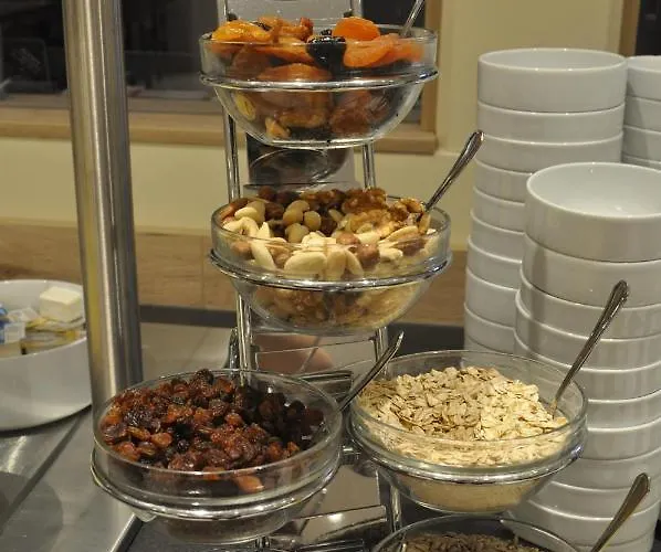 Avalon Bellevue ホテル 3*